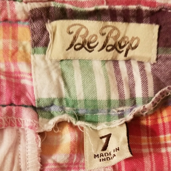 Mini Skirt (Junior) - Picture 3 of 5